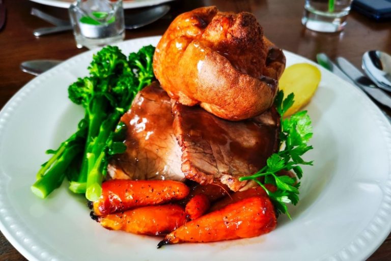 Pair These English Wines With Your Sunday Roast