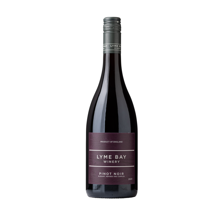 English red wine Pinot Noir 2021